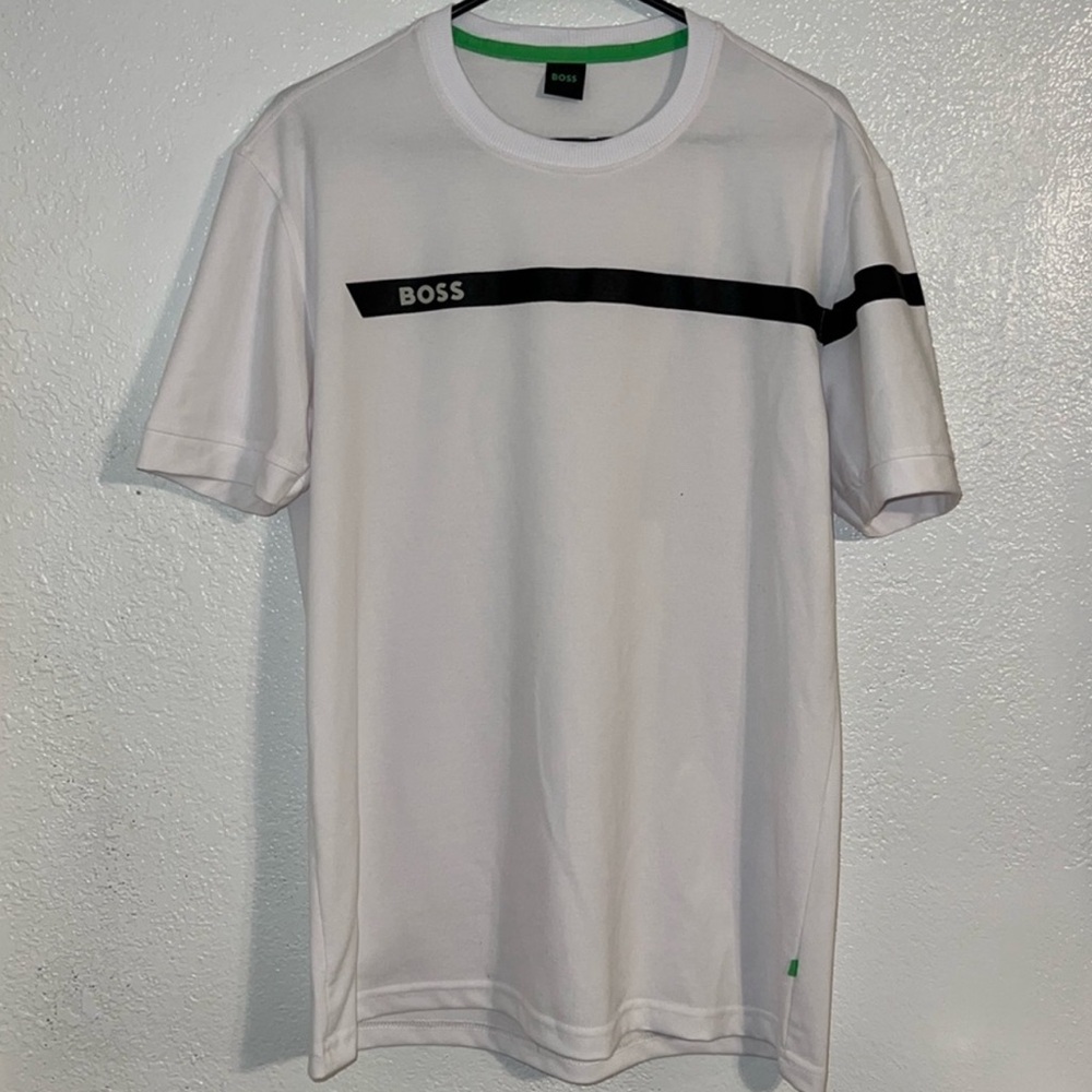 HUGO BOSS TSHIRT